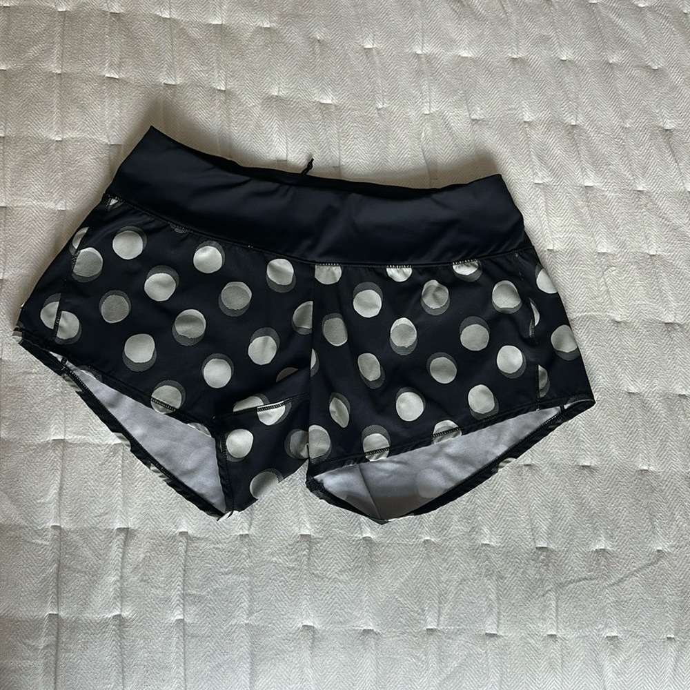 Oiselle Roga Shorts